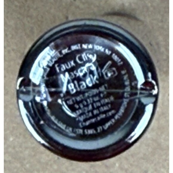 Chantecaille Faux Cils Mascara Black FULL SIZE Volumize Thick Fuller Longer NIB - Picture 4 of 5